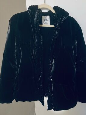 GAP Kids GIRLS Black Puffer Jacket with Hood - XXL size 14